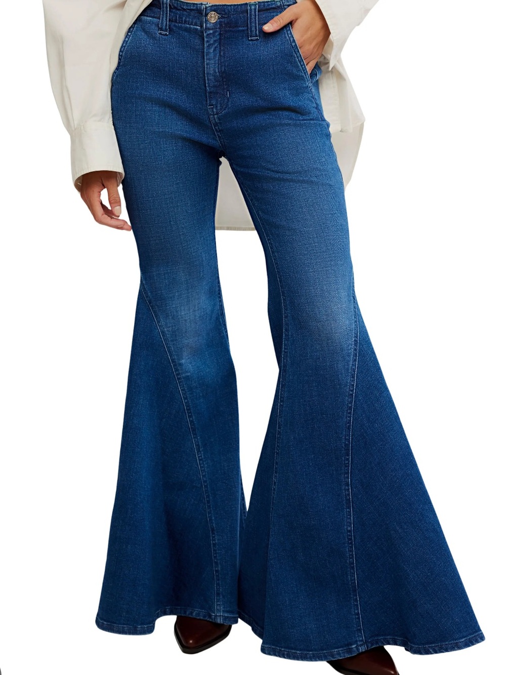 NWT We The Free Marque High Rise Flare Jean-Kora Navy